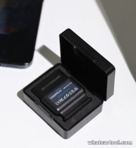 Veepeak OBDCheck BLE OBD2 scanner in its open carrying case